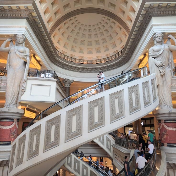 Dining out as an expat family in United States